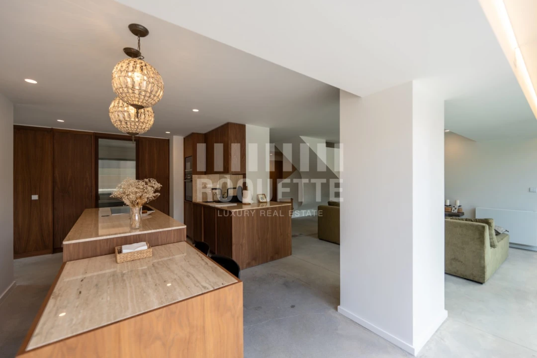 Moradia T4 para Venda em Aldoar, Foz do Douro e Nevogilde Foto 13