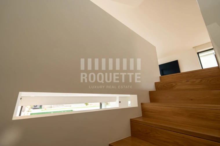 Moradia T4 para Venda em Aldoar, Foz do Douro e Nevogilde Foto 24