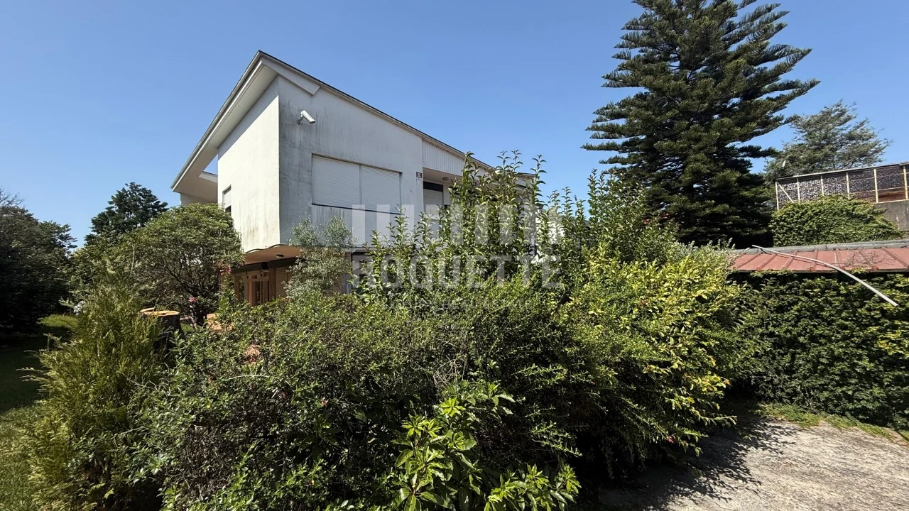 Moradia T4 para Venda em Lordelo do Ouro e Massarelos Foto 10