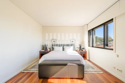Apartamento T4 para Venda em Aldoar, Foz do Douro e Nevogilde