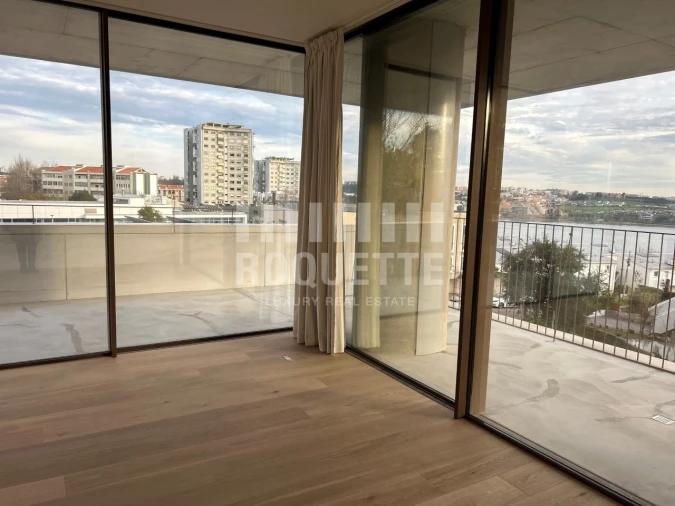 Apartamento T1 para Venda em Aldoar, Foz do Douro e Nevogilde Foto 5
