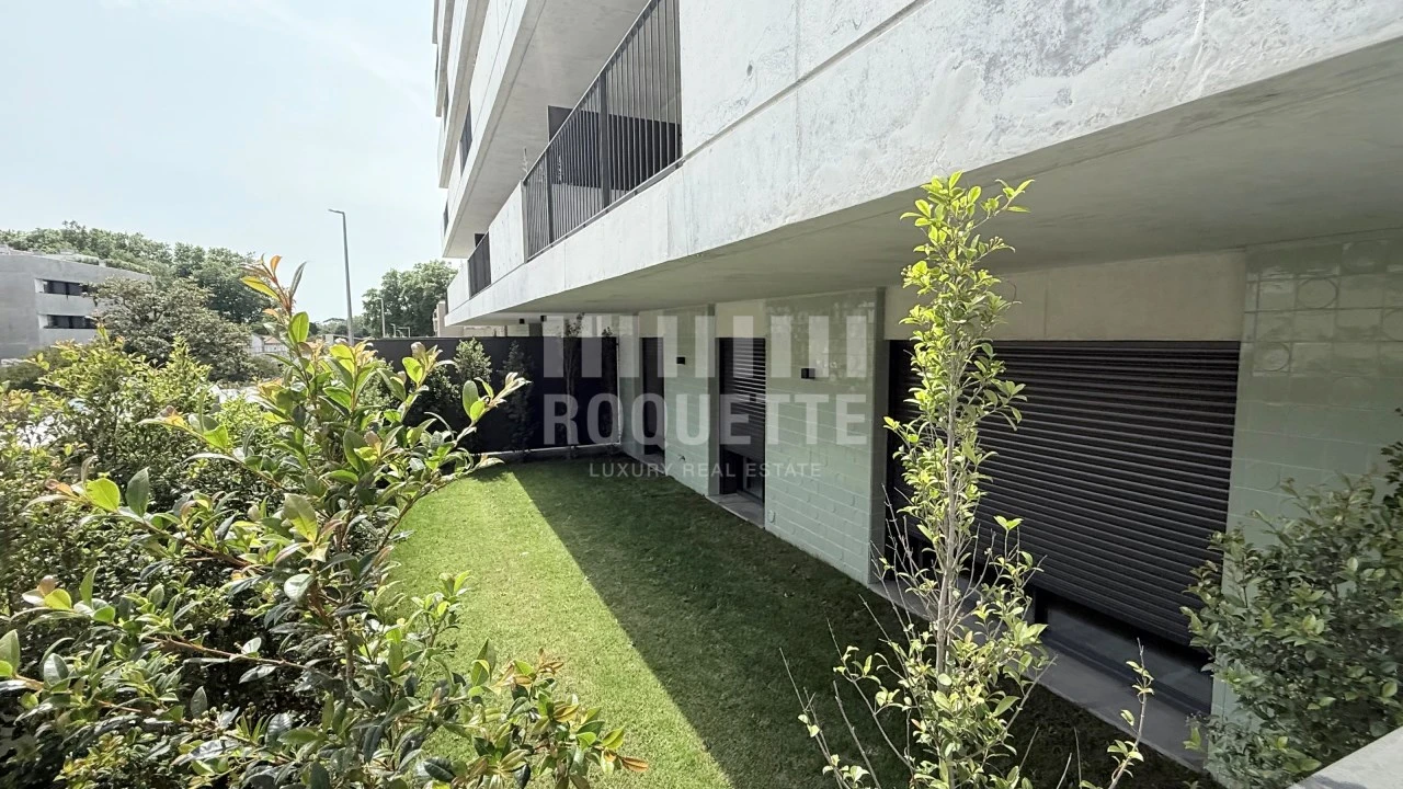 Apartamento T4 para Venda em Aldoar, Foz do Douro e Nevogilde Foto 18
