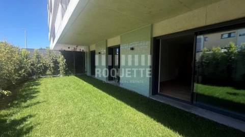 Apartamento T4 para Venda em Aldoar, Foz do Douro e Nevogilde