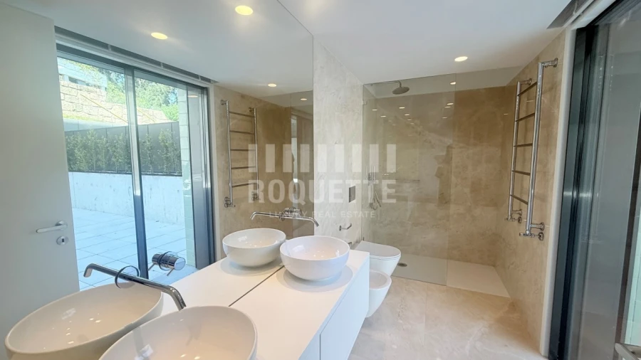 Apartamento T4 para Venda em Aldoar, Foz do Douro e Nevogilde Foto 25