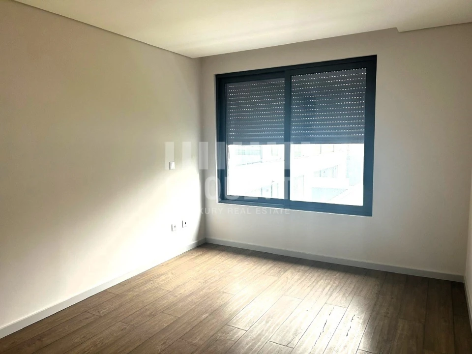 Apartamento T3 para Venda em Cedofeita, Santo Ildefonso, Sé, Miragaia, São Nicolau e Vitória Foto 7