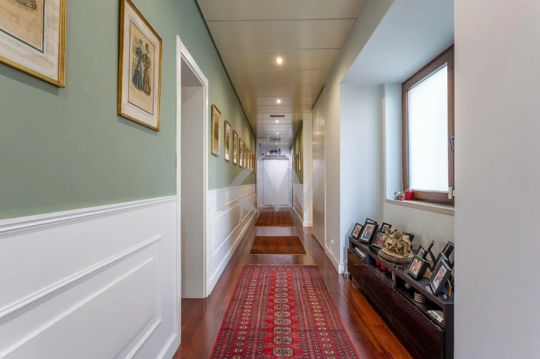 Apartamento T4 para Venda em Avenidas Novas Foto 4