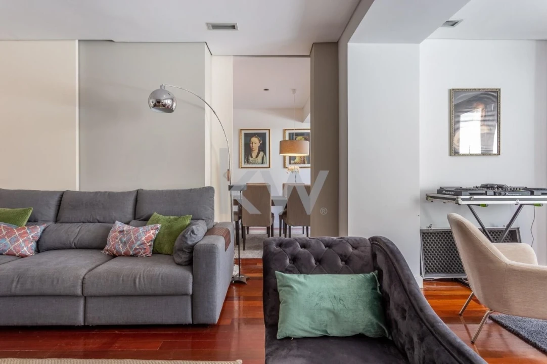 Apartamento T4 para Venda em Avenidas Novas Foto 6