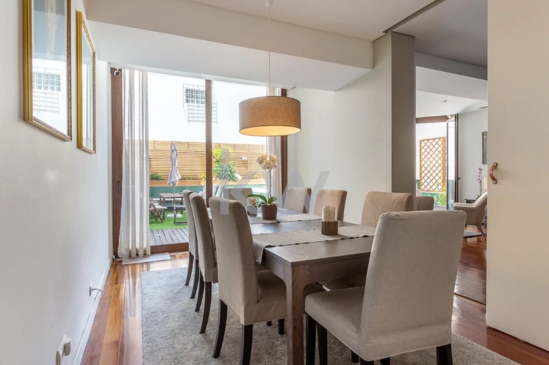 Apartamento T4 para Venda em Avenidas Novas Foto 14