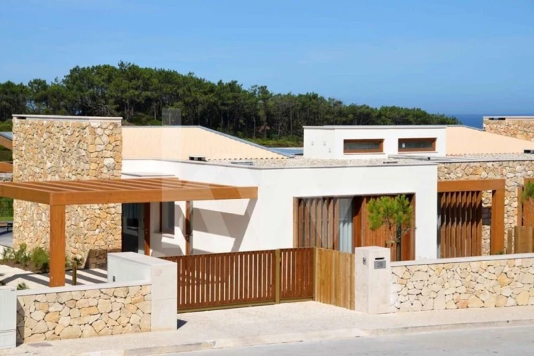 Moradia T3 para Venda em Vau Foto 1