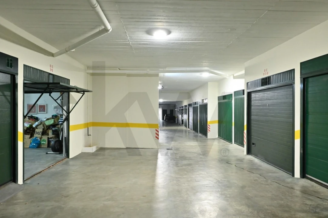 Apartamento T4 para Venda em Cascais e Estoril Foto 24