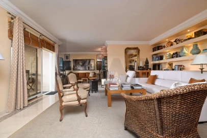 Apartamento T4 para Venda em Cascais e Estoril