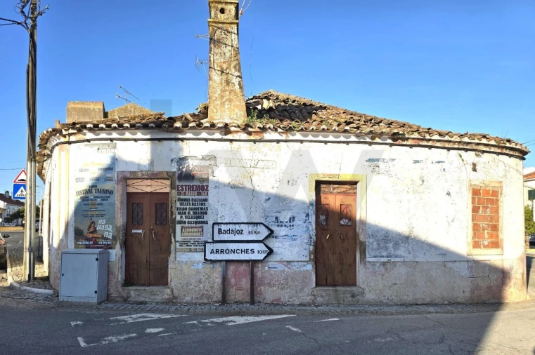 Moradia T5 para Venda em Assumar Foto 3