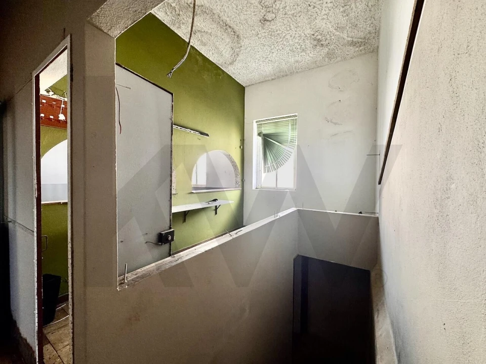 Prédio para Venda em Alvalade Foto 14