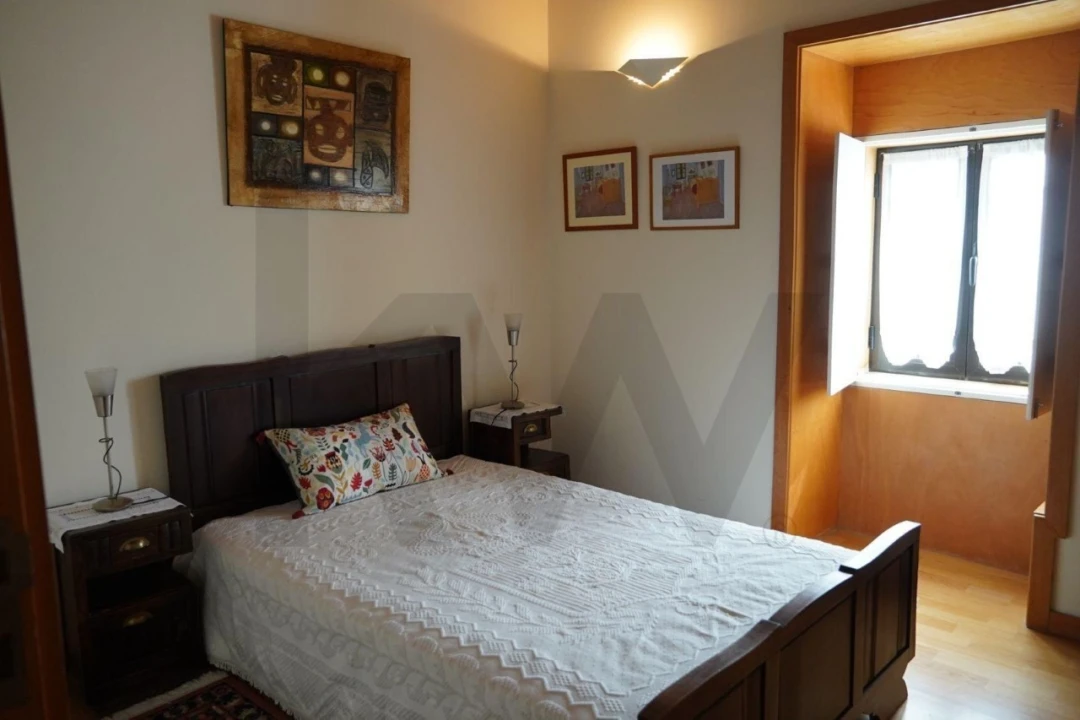 Moradia T4 para Venda em Celeiros Foto 17