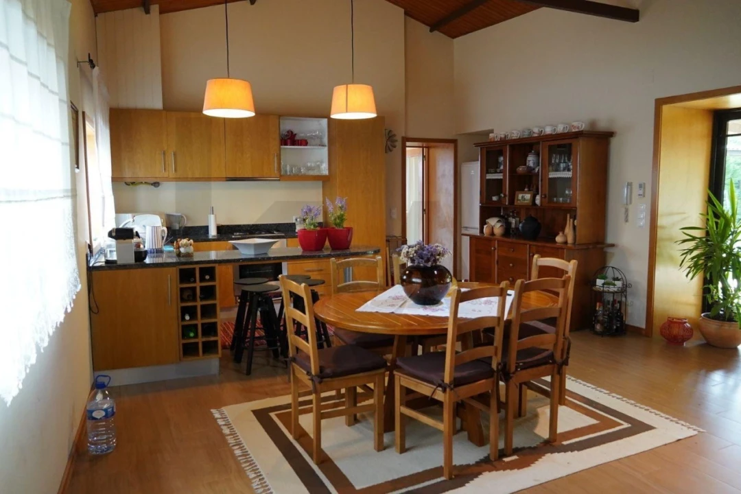 Moradia T4 para Venda em Celeiros Foto 20