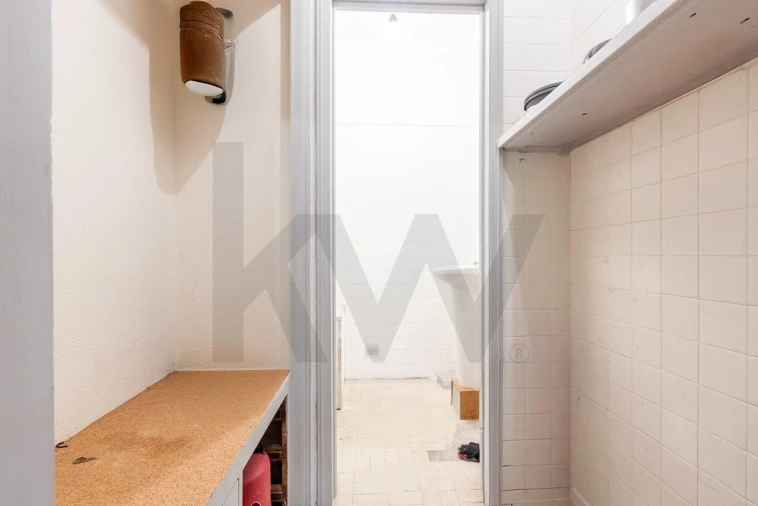 Loja para Arrendamento em Avenidas Novas Foto 25