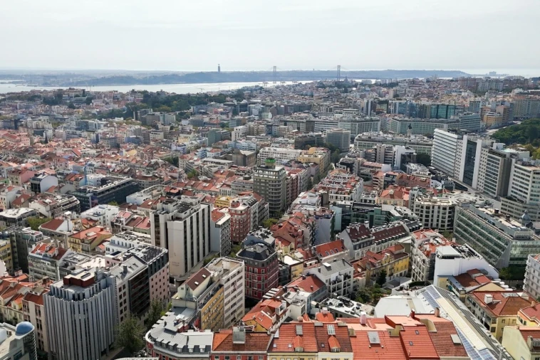 Prédio para Venda em Arroios Foto 11