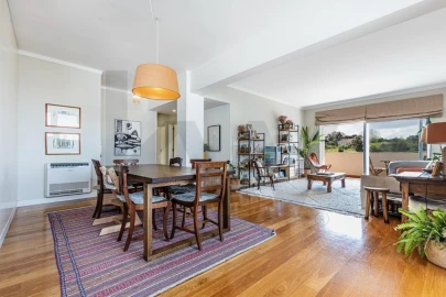 Apartamento T4 para Venda em São Domingos de Benfica