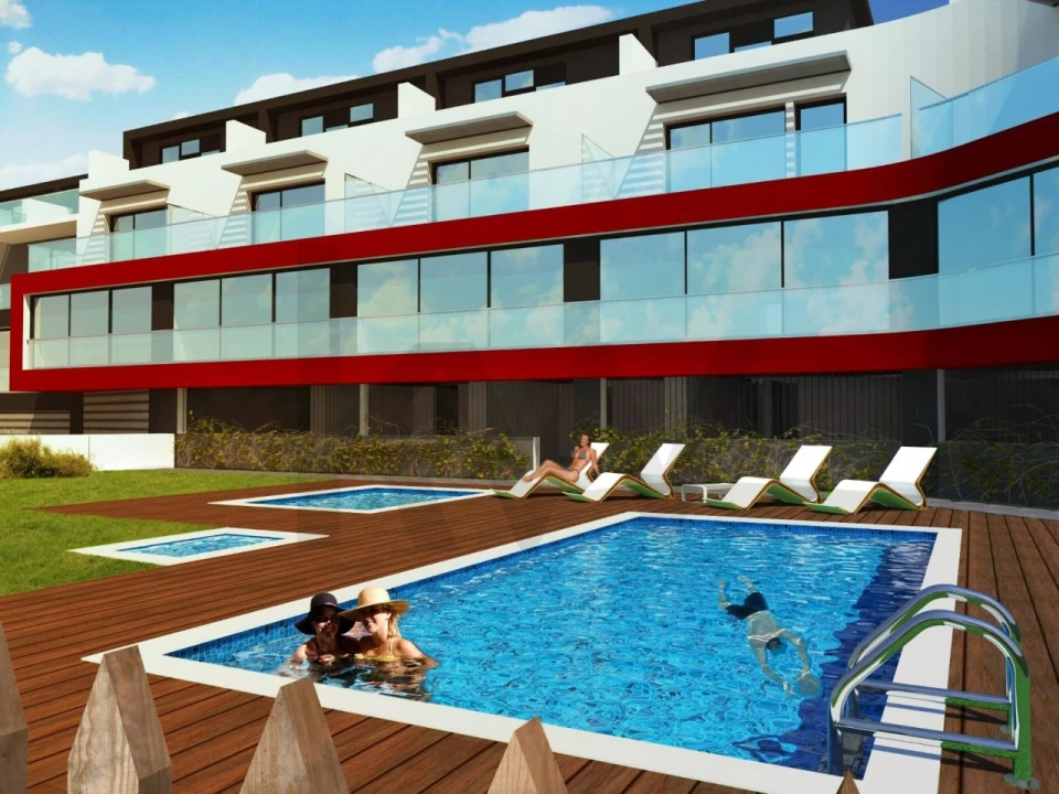 Terreno para Venda em Carcavelos e Parede Foto 3