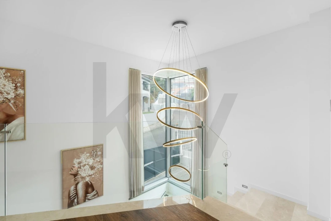 Moradia T4 para Venda em Ramada e Caneças Foto 19