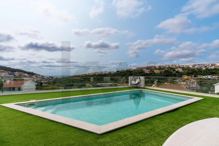 Moradia T4 para Venda em Ramada e Caneças Foto 21