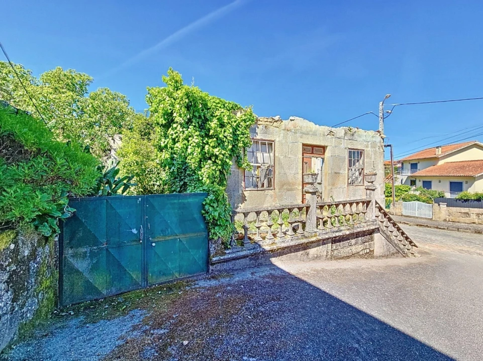 Moradia T5 para Venda em Vilar Seco Foto 7