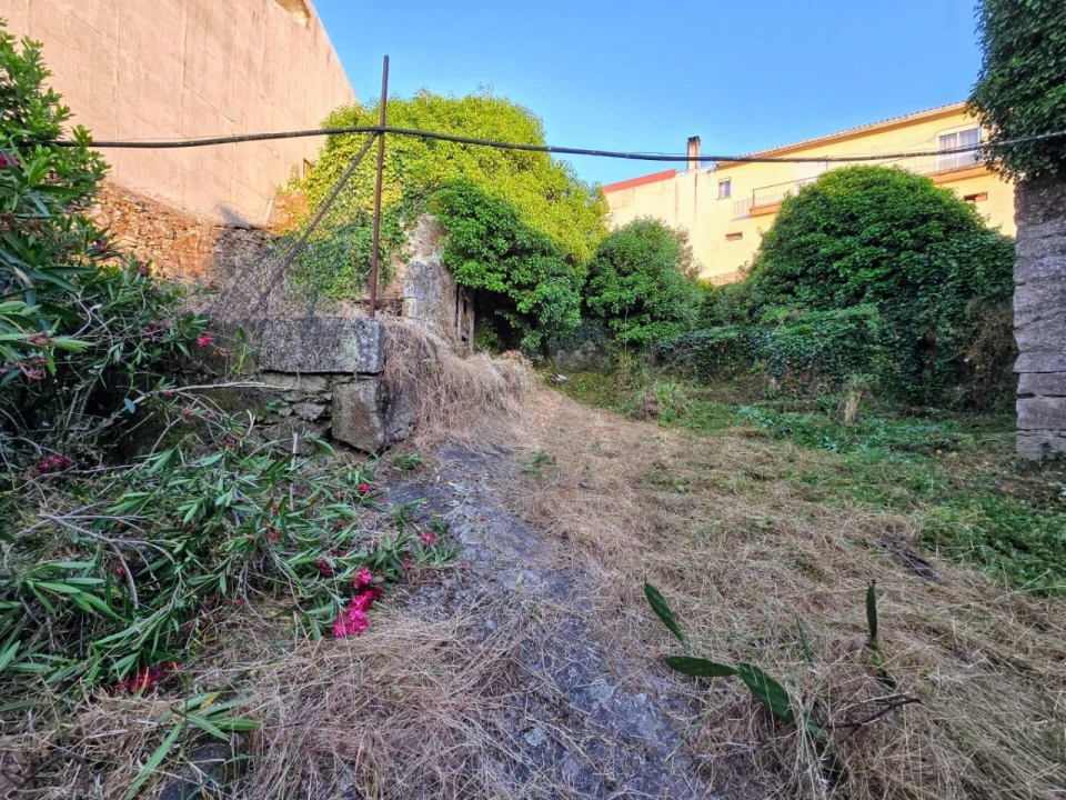 Moradia T5 para Venda em Vilar Seco Foto 23