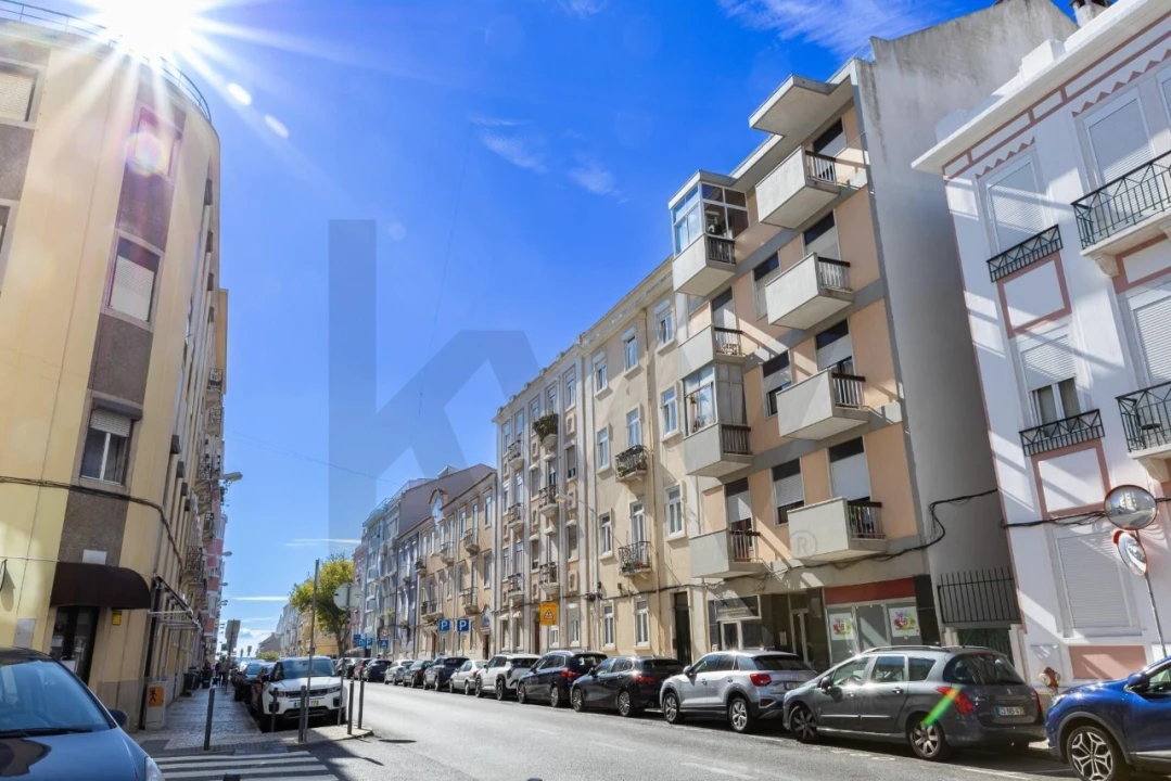 Loja para Venda em Campo de Ourique Foto 30