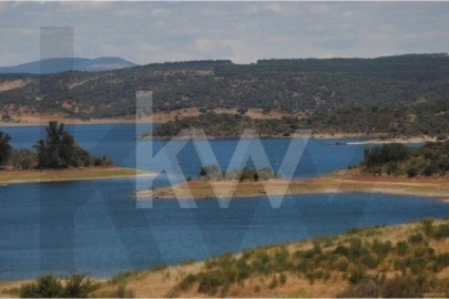 Moradia T12 para Venda em Idanha-A-Nova e Alcafozes