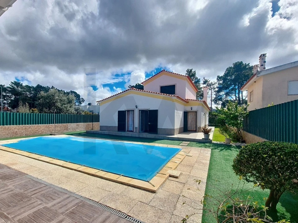 Moradia T3 para Venda em Sesimbra (Castelo) Foto 38