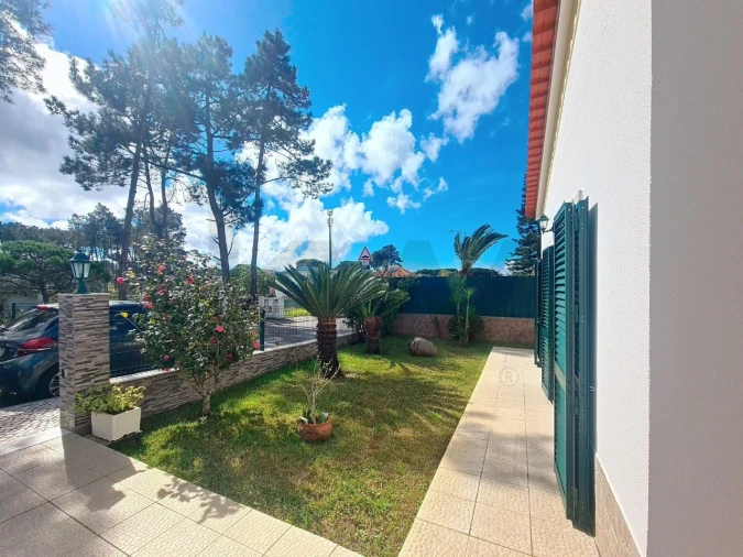 Moradia T3 para Venda em Sesimbra (Castelo) Foto 7