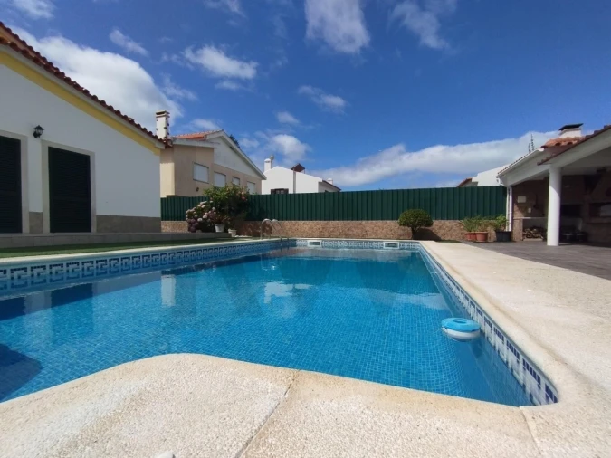 Moradia T3 para Venda em Sesimbra (Castelo) Foto 46