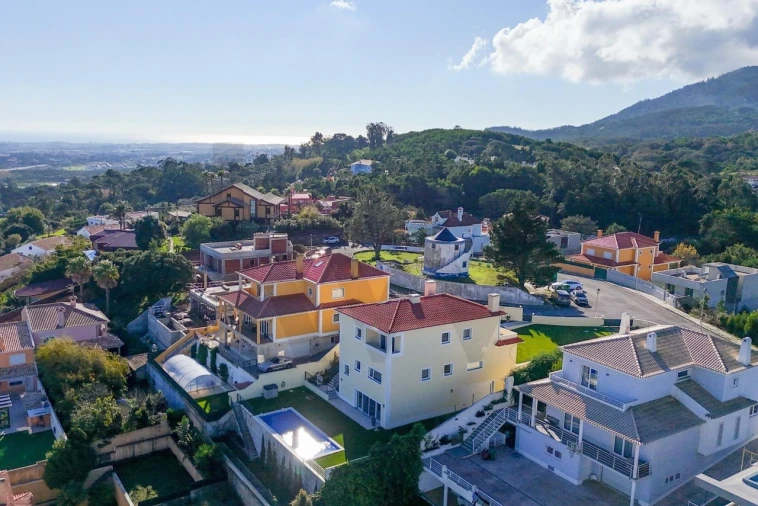 Moradia T3 para Venda em Santa Maria e São Miguel, São Martinho, São Pedro Penaferrim Foto 3