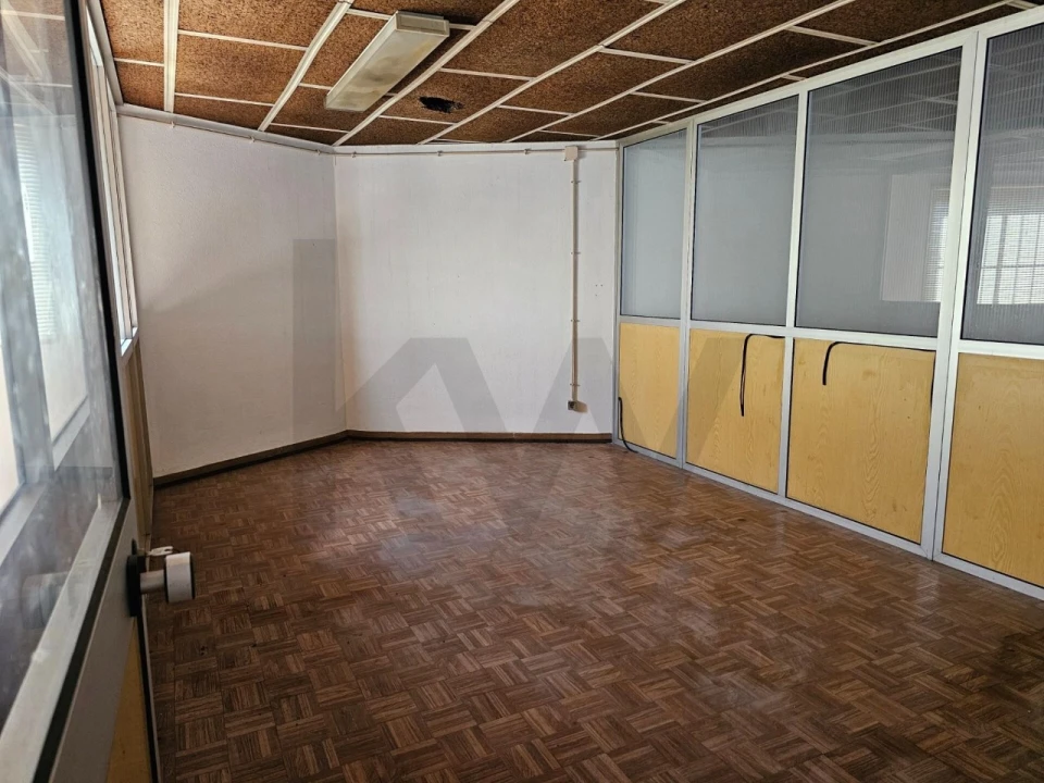 Armazém para Venda em Mina de Água Foto 18