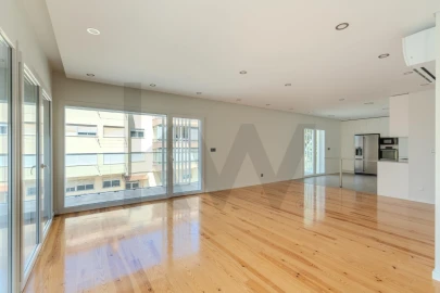 Apartamento T4 para Venda em Cascais e Estoril