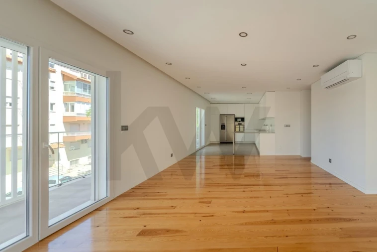 Apartamento T4 para Venda em Cascais e Estoril Foto 7