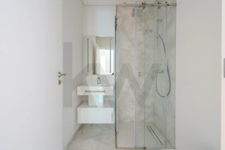 Apartamento T4 para Venda em Cascais e Estoril Foto 11