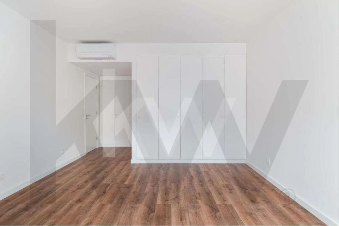 Apartamento T2 para Venda em Avenidas Novas Foto 14