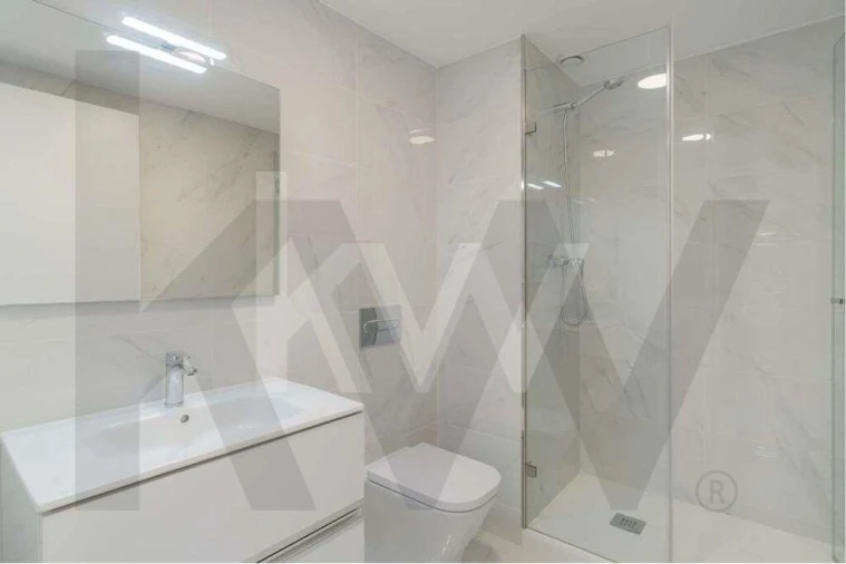 Apartamento T2 para Venda em Avenidas Novas Foto 12