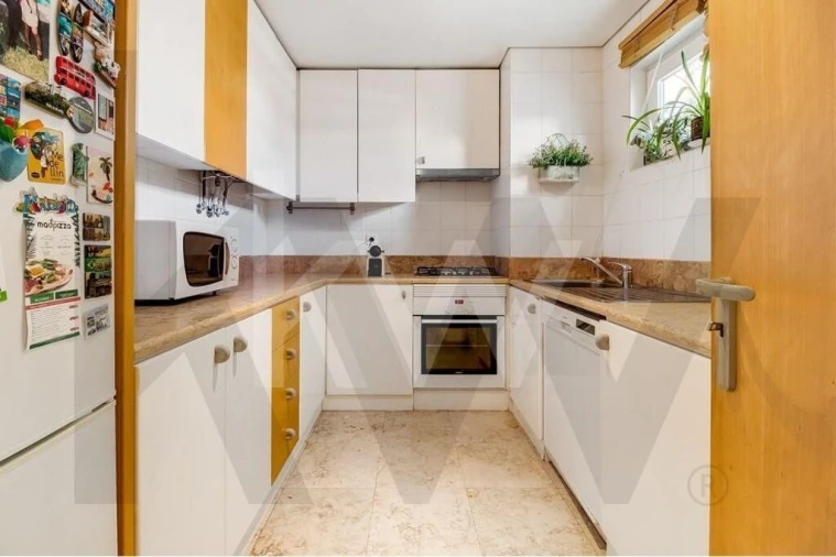 Apartamento T3 para Venda em Misericórdia Foto 25