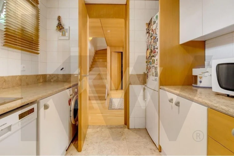 Apartamento T3 para Venda em Misericórdia Foto 27