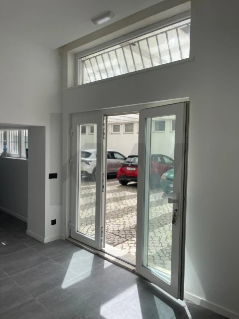 Armazém para Venda em Cascais e Estoril