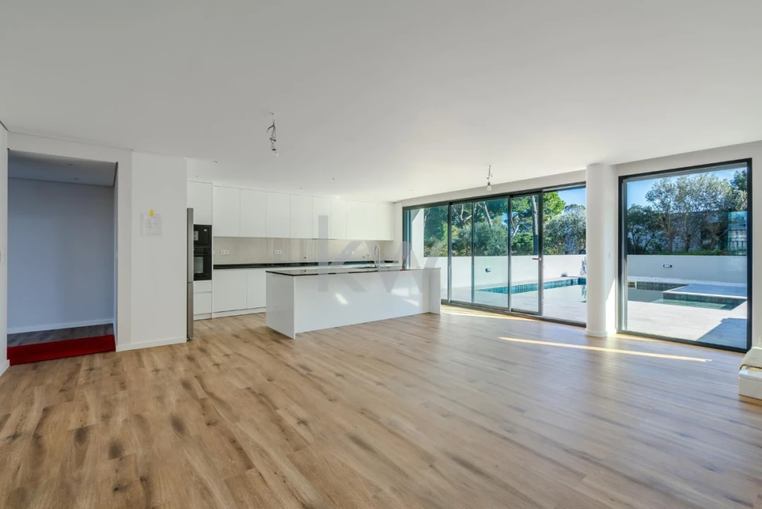 Moradia T3 para Venda em Barcarena Foto 9