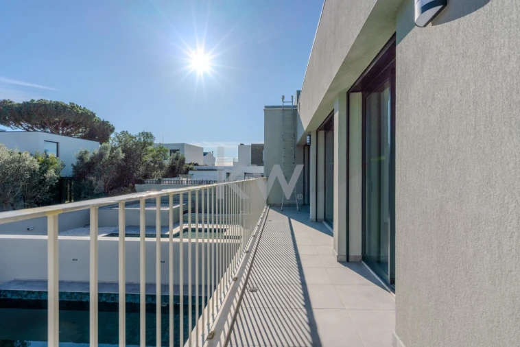 Moradia T3 para Venda em Barcarena Foto 16