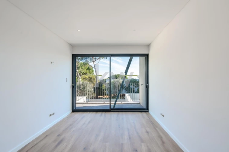 Moradia T3 para Venda em Barcarena Foto 24