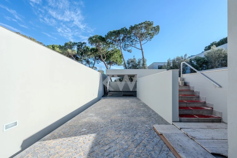 Moradia T3 para Venda em Barcarena Foto 27