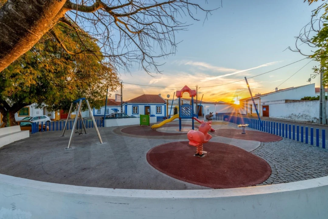 Loja para Venda em Pedrogão Foto 20