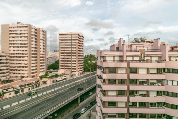 Apartamento T2 para Venda em São Domingos de Benfica Foto 24