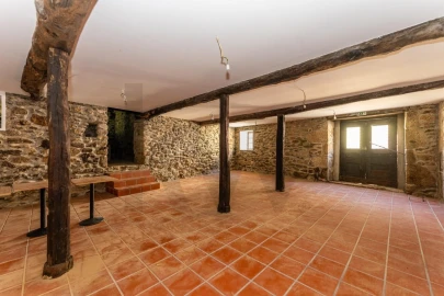 Quinta T11 para Venda em Bornes e Burga