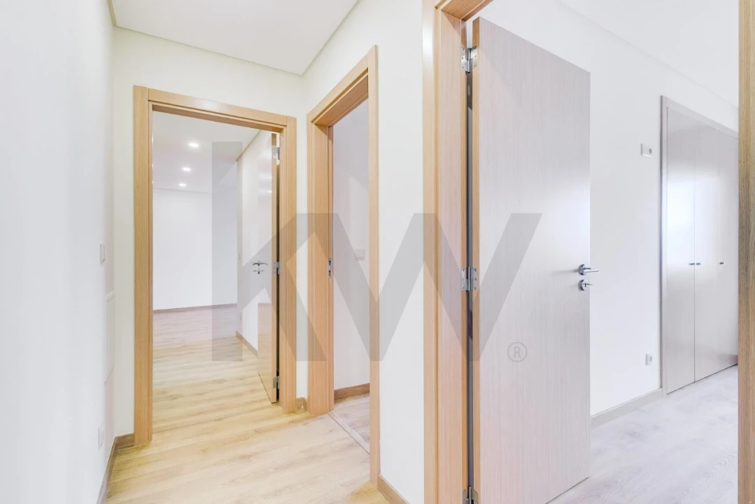 Apartamento T3 para Venda em São Domingos de Benfica Foto 7